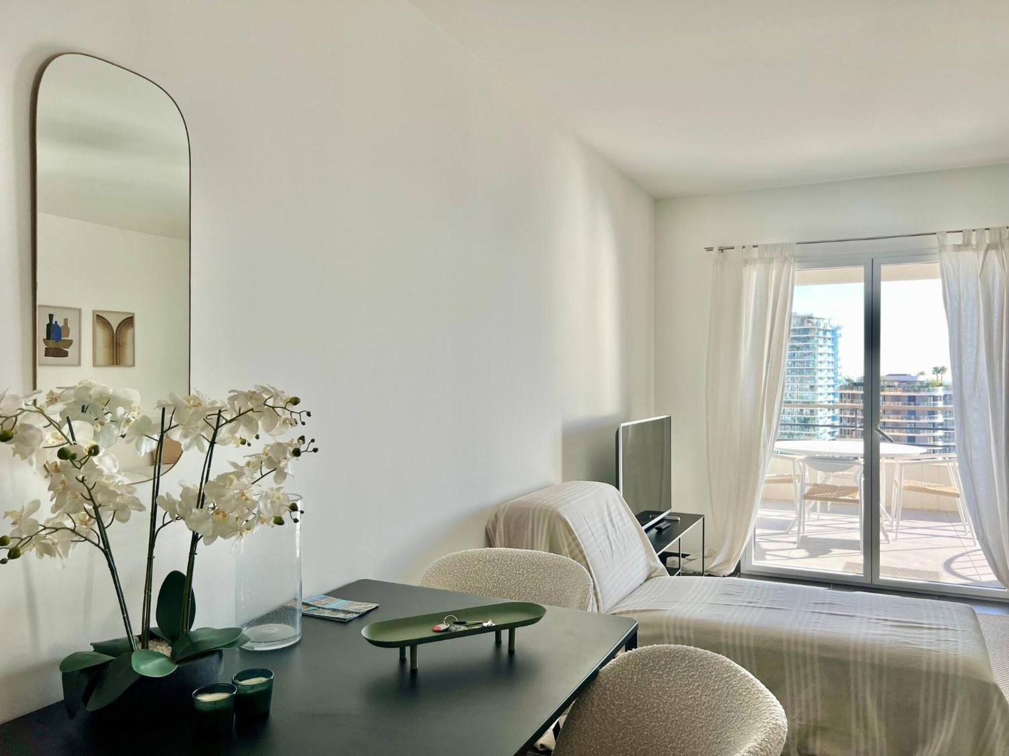 Luxurious Apartments Monaco&Seaview, Infinitypool&Parking Бюсолей Екстериор снимка